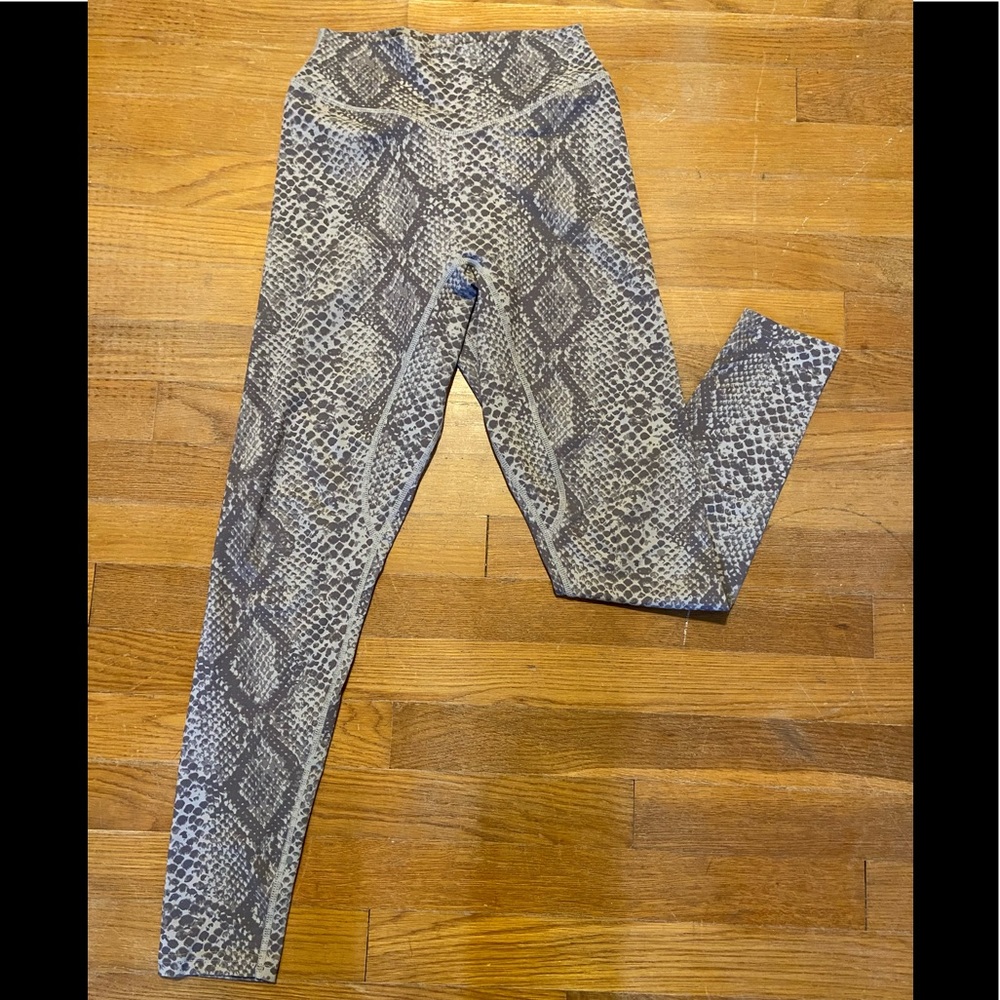 Balance Athletica Ascend Leggings. Size small. Gently used!